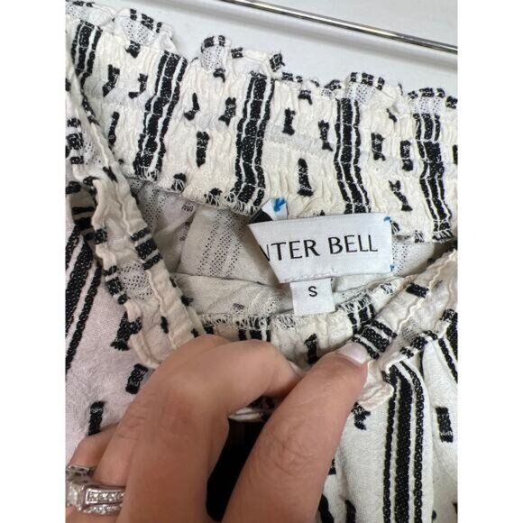 NEW Hunter Bell Helene Clip Dot Smocked Short Women's White Size: Small - Picture 4 of 6